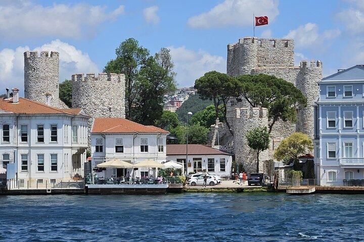 Experience Istanbul: Scenic Bosphorus Cruise with Lunch&Breakfast