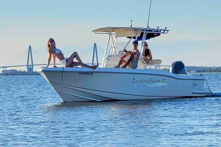 Private Sunset BYOB Boottocht op zuidelijke charme