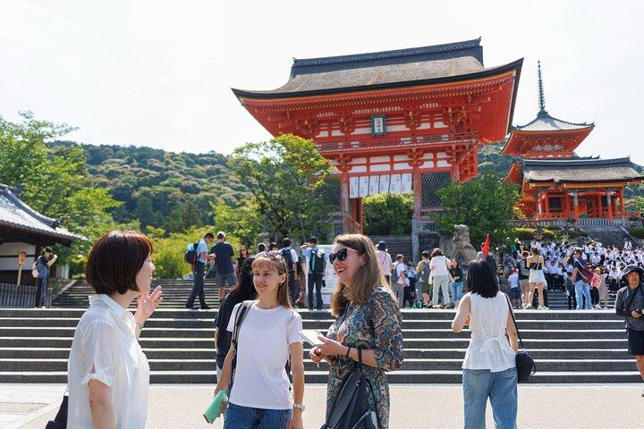 清水寺と祇園の裏通り、半日グループツアー