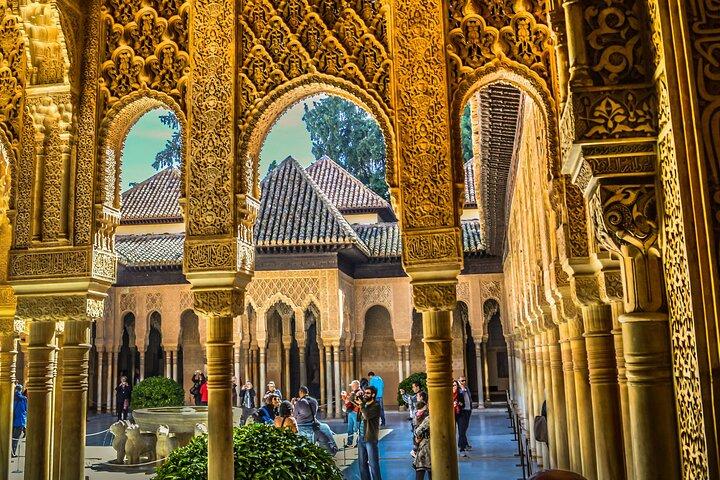 Visita Privada a Alhambra y Generalife