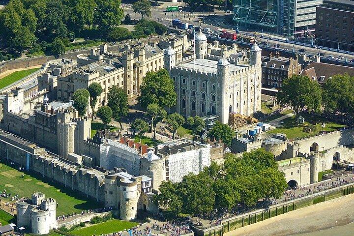 Visite privée des principaux sites touristiques de Londres en taxi et entrée à la tour de Londres