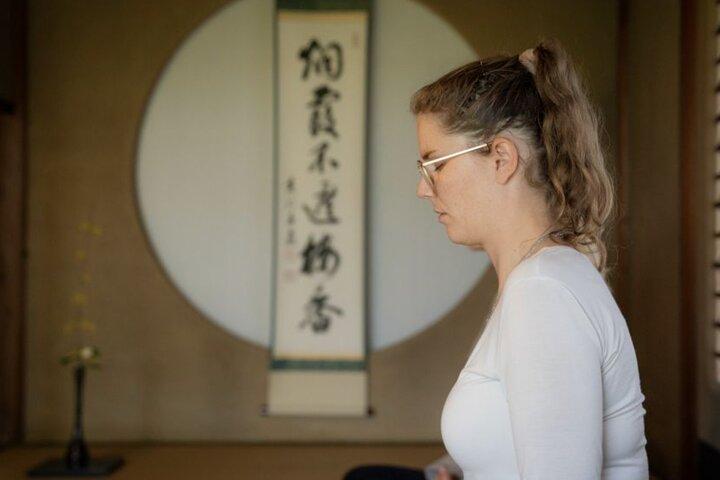 京都：僧侶と一緒に個人寺院で座禅を組む