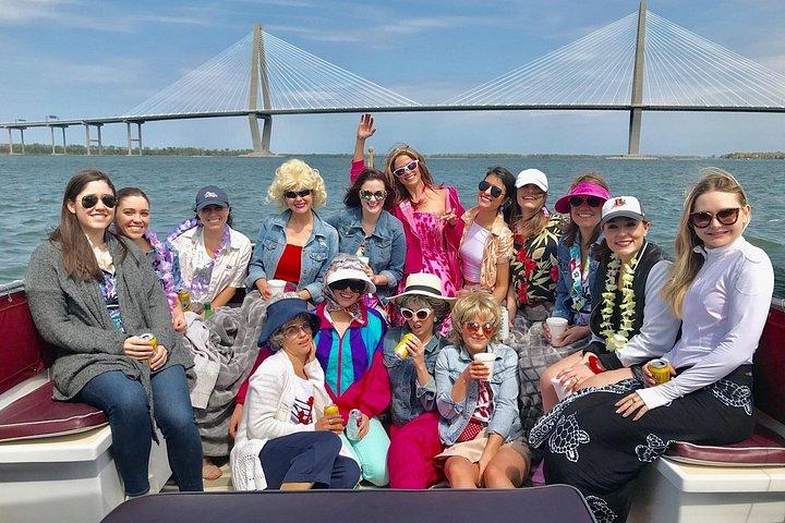 Excursões privadas de manhã no iate Kismet até 20 passageiros