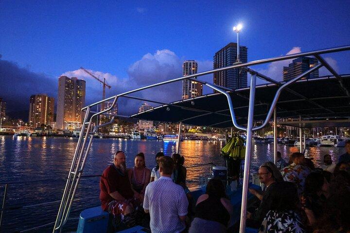 Waikiki Friday Night Fireworks Cruise