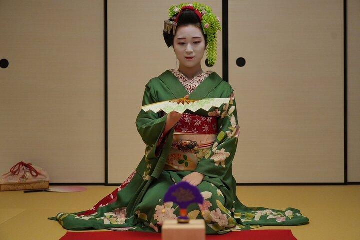 Die Kunst Geishas: Exklusive Show & Gion Walking Tour