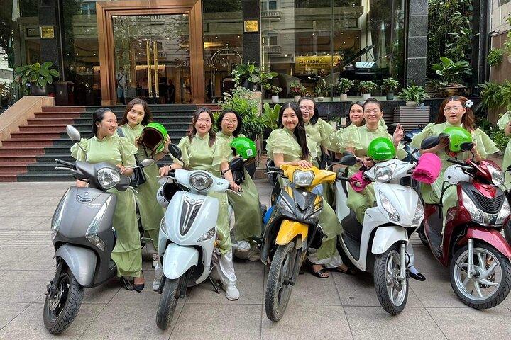 Tarde Saigon Aventura Invisível de Scooter | Opção: Ao Dai Riders