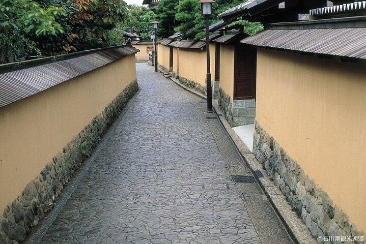 Excursion privée au départ du port de Kanazawa / Véhicule privé