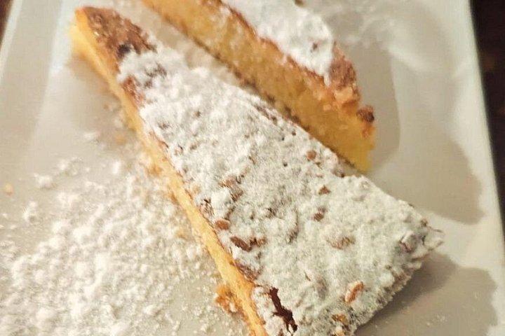 バルセロナのランチまたはディナー タパス ツアー: 食べ物、飲み物、幸せ!