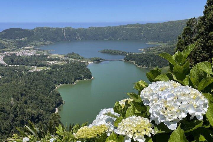 Excursão privada aos Lagos Volcânicos Sete Cidades e Lagoa do Fogo