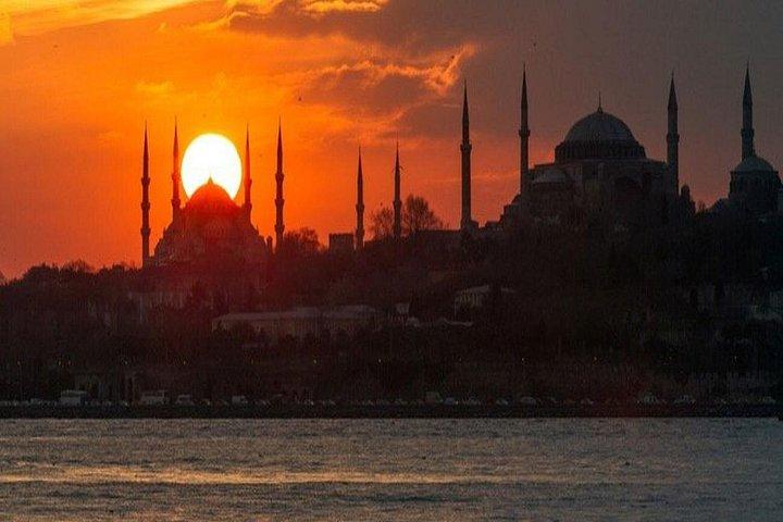 Sunset Tour Istanbul by Boat
