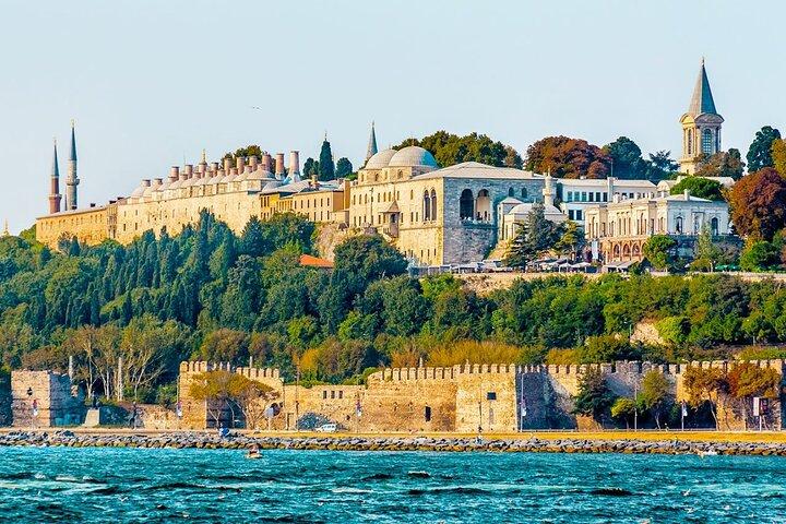 Best of Istanbul: Hagia Sophia,Blue Mosque,Topkapi Palace &Bazaar
