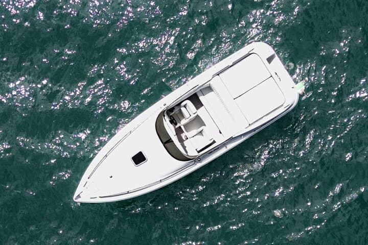 Private Cruise on Lake Como with Speedboat from 1H to 4H