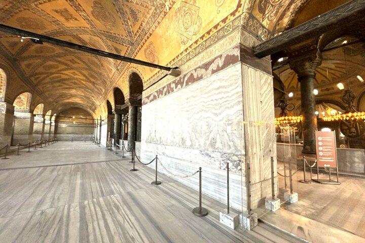 Best of Istanbul: Hagia Sophia,Blue Mosque,Topkapi Palace &Bazaar
