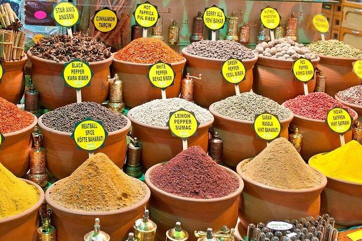 Best of Istanbul: Hagia Sophia,Blue Mosque,Topkapi Palace &Bazaar