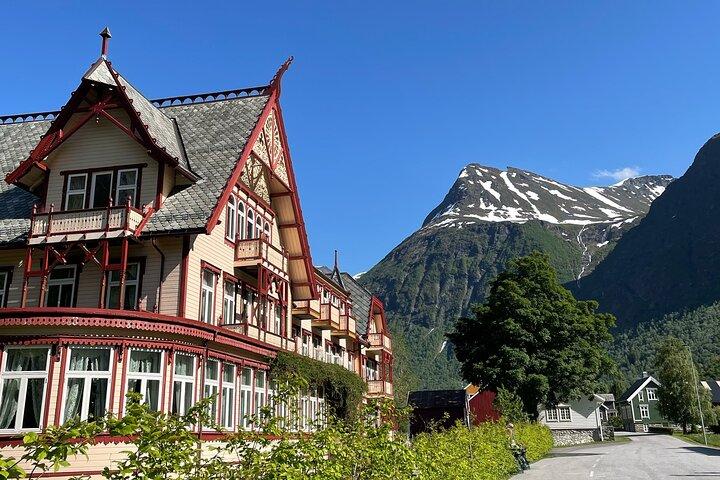 Tour del fiordo di Hjørundjord Andata e ritorno da Ålesund