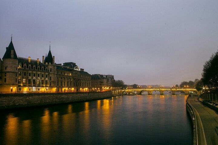 Illumination Tour durch Paris