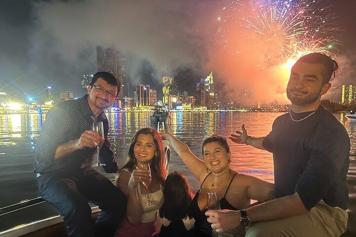 Saigon Fireworks de Ano Novo – Experiência de Speedboat de luxo
