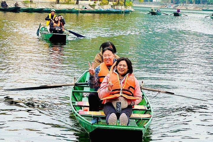 Ninh Binh hel dag till Hoa Lu, Tam Coc och Mua Cave via båt och cykel