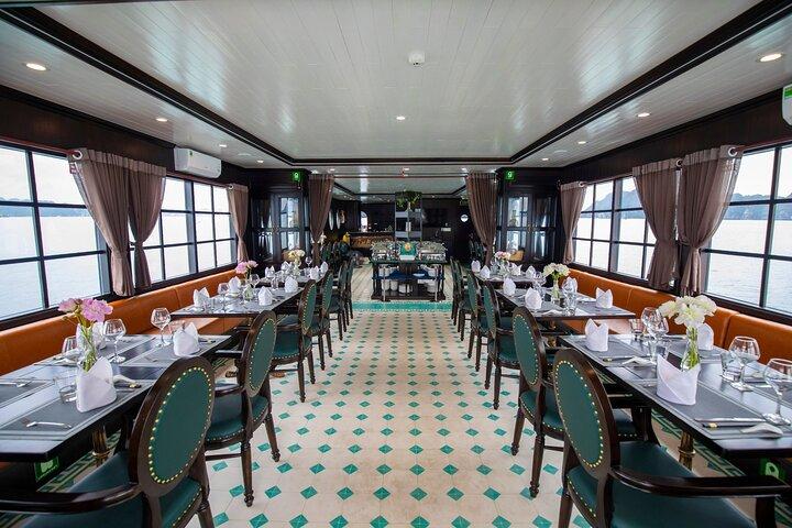 From Hanoi: Tranquil Day Cruise through Bai Tu Long Bay