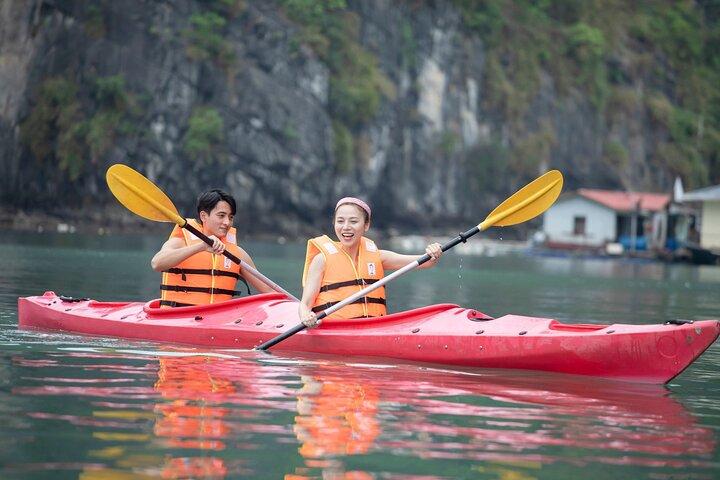 Bai Tu Long Bay Hidden Gem Dagcruise Een Buiten De Gebaande Paden