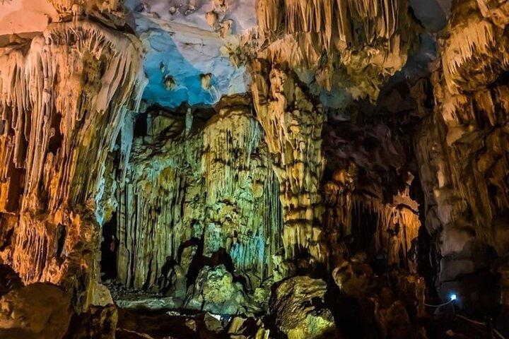 Fuld dag privat Bai Tu Long Bay Cruise opdage skjulte skatte