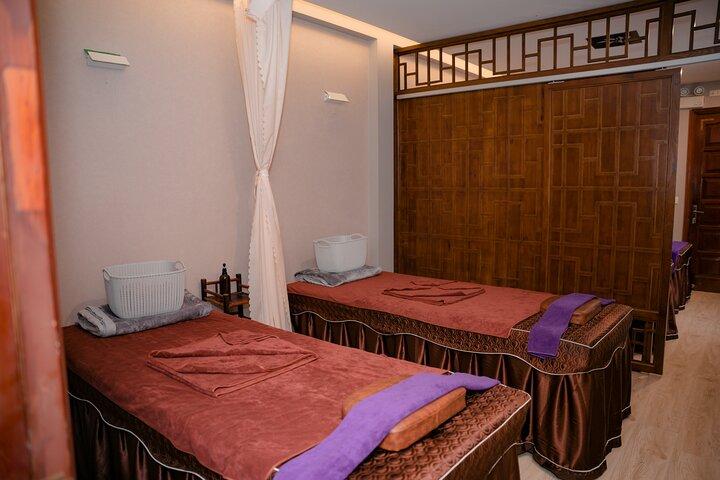 Hanoi Altstadt : Lá Spa - Massage mit Öl