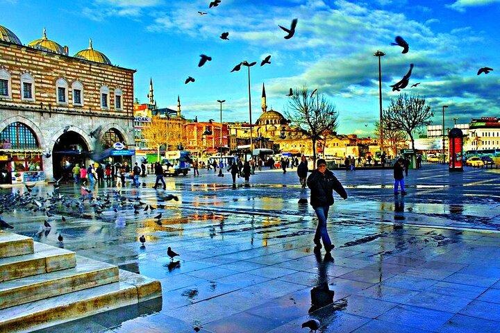 Istanbul Two Continents Tour med buss och båt