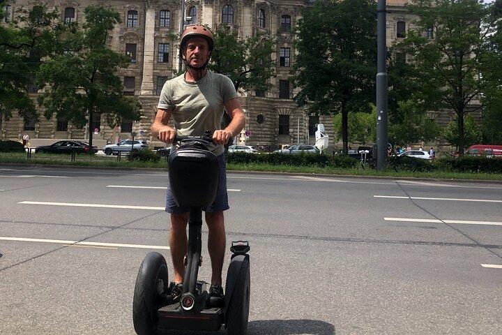 Monumentos clássicos de Munique (CAMINHANDO ou SEGWAY ou BICICLETA)