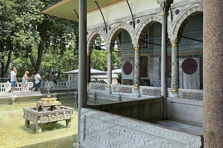 イスタンブール旧市街のハイライトと隠れた名所ツアー