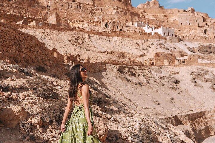 Tour privato al tramonto e cena a Ksar Hallouf