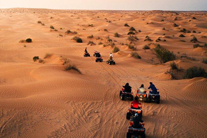 Excursion Privée Coucher de Soleil et Diner à Ksar Hallouf