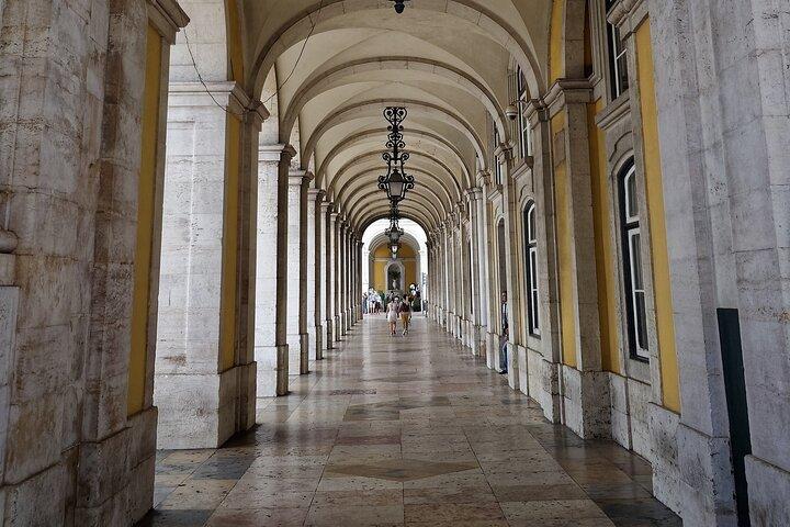 Lisbon Through Time : Kings, Convents & the Tagus （リスボン・スルー・タイム：キングス、コンヴェンツ＆ザ・タグス）