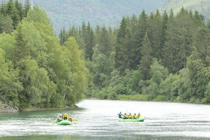 Family Rafting Grade 2