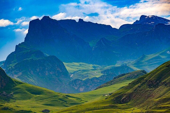 Excursão à parte norte das florestas do Azerbaijão e à montanha Quba