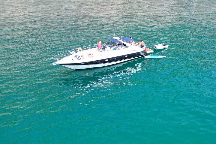 Private Excursion to the Arrábida Coast on Board a Yacht