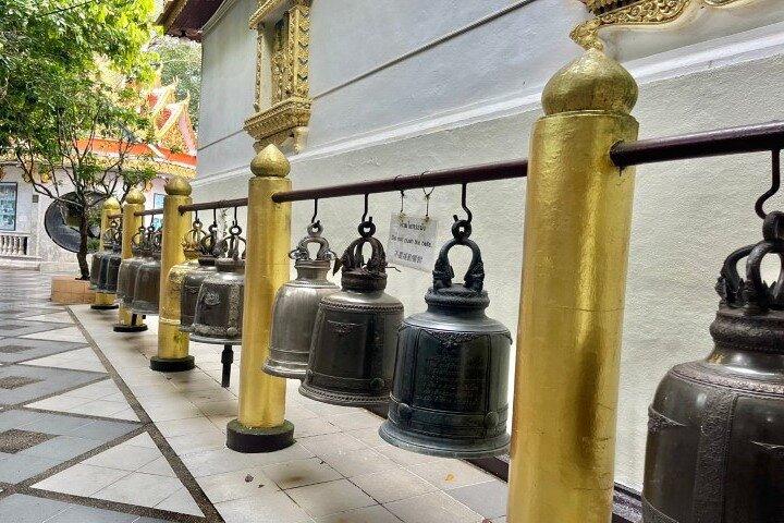 CHIANG MAI: Rejoignez la visite d'une demi-journée Doi Suthep-Doi Pui Meo Village