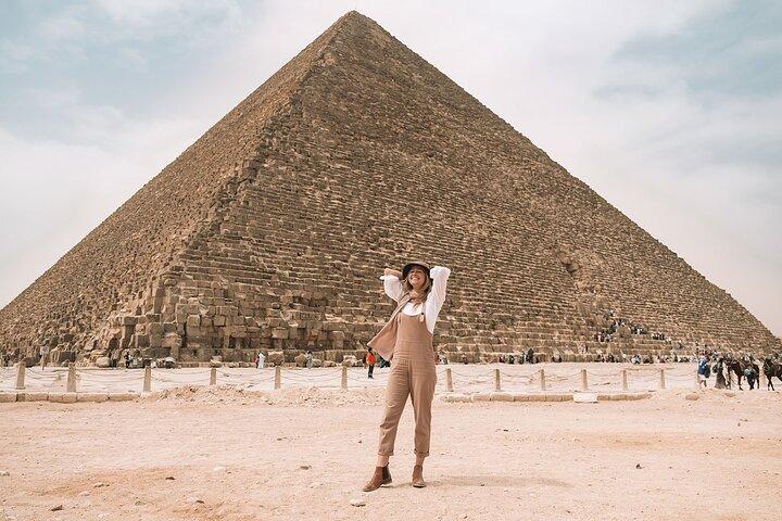 Visite partagée d'une journée complète aux pyramides de Gizeh depuis Gizeh
