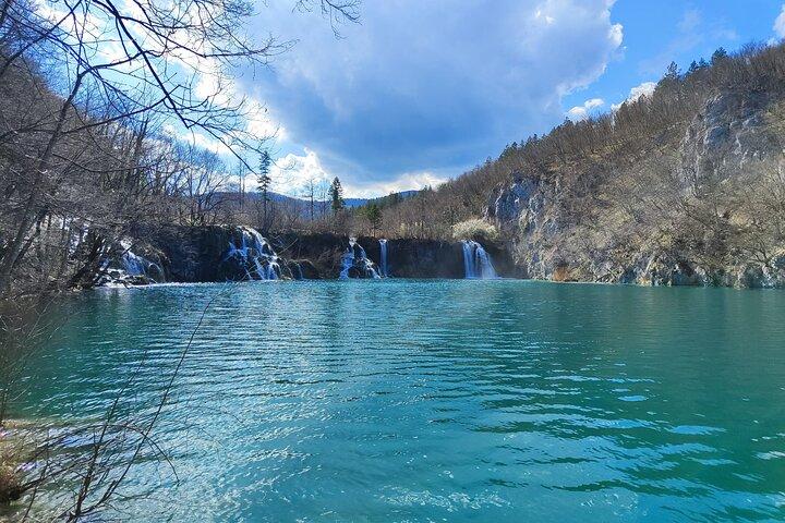 Privéretourtransfer van Zadar naar Nationaal Park Plitvice