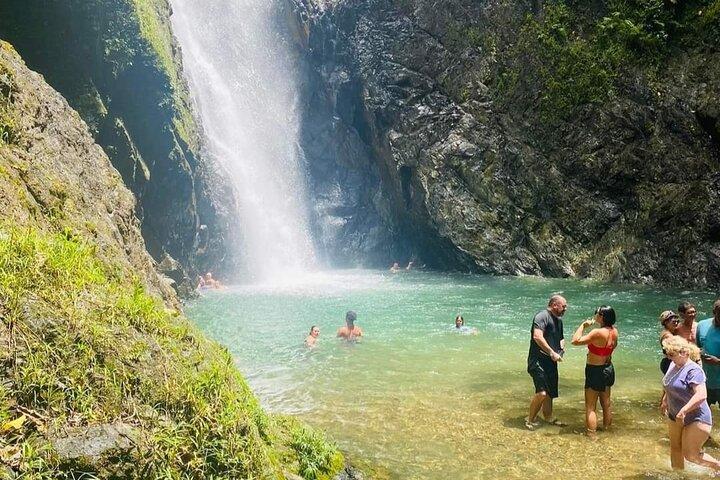 Jewel Of Fiji Incl Fijian Village Waterfall Pacific Harbor Hotels