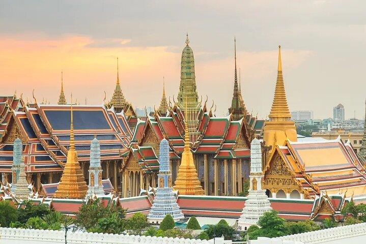 Carro privado de Bangkok e motorista com rota personalizada