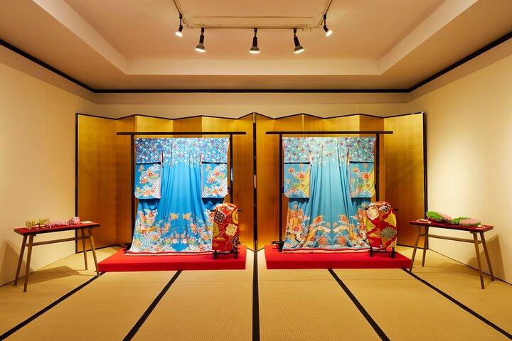 舞妓さんによる京舞と祇園美術館見学