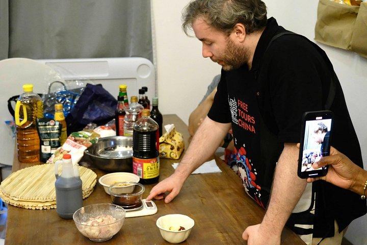 ウォックンロール：地元の名シェフによる中華料理教室