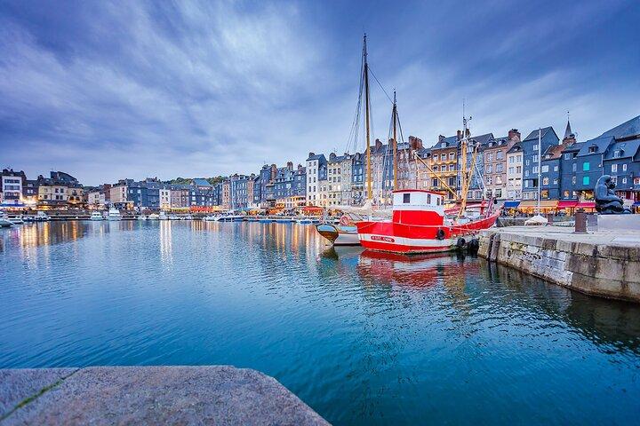 Mont Saint-Michel e Honfleur Excursão privada de Paris