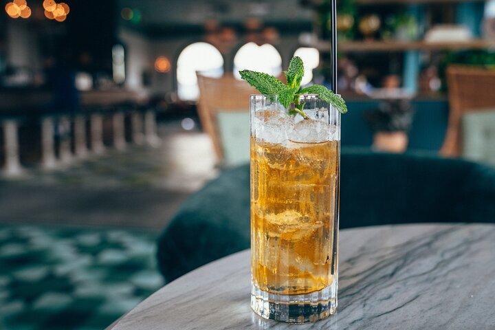 Private Louisville Food Tour with Food Tastings, Drinks & History