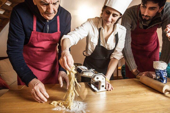 Kookcursus verse zelfgemaakte pasta en tiramisu in Milaan