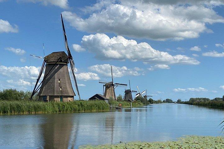 有名なオランダツアー：A'damからKinderdijk Rotterdam Delftを訪問