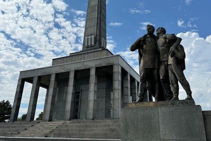 ウィーンからブラチスラヴァへの小グループ日帰り旅行（ウォーキング＆パノラマ付き）