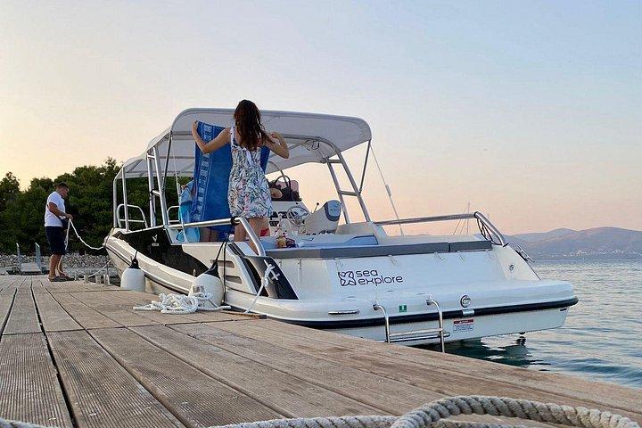TROGIR：3島＆ブルーラグーンスピードボートツアー