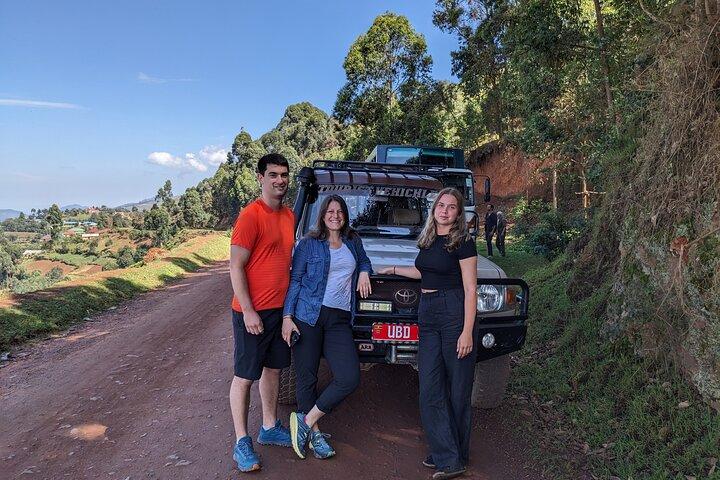 Trekking de gorila da montanha de Bwindi