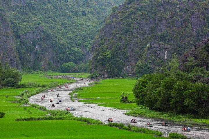 Journée complète Ninh Binh Petit groupe de 9 Visite guidée au départ de Hanoï